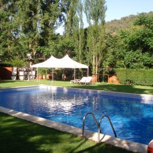 Piscina Hospedería Casas de Luján